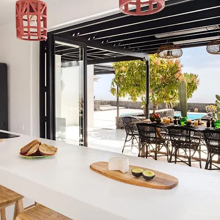 Villa La La Asomada (Lanzarote)