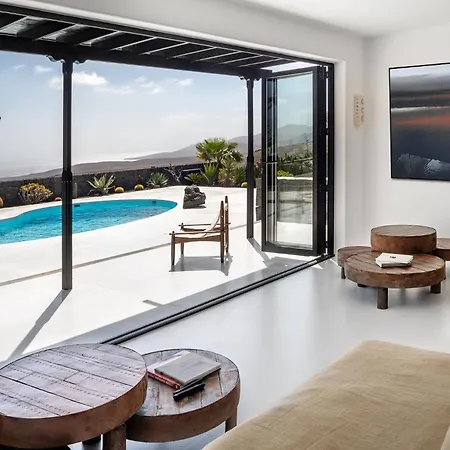 La Villa La Asomada (Lanzarote)