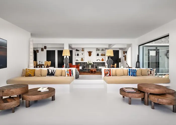 La Villa *